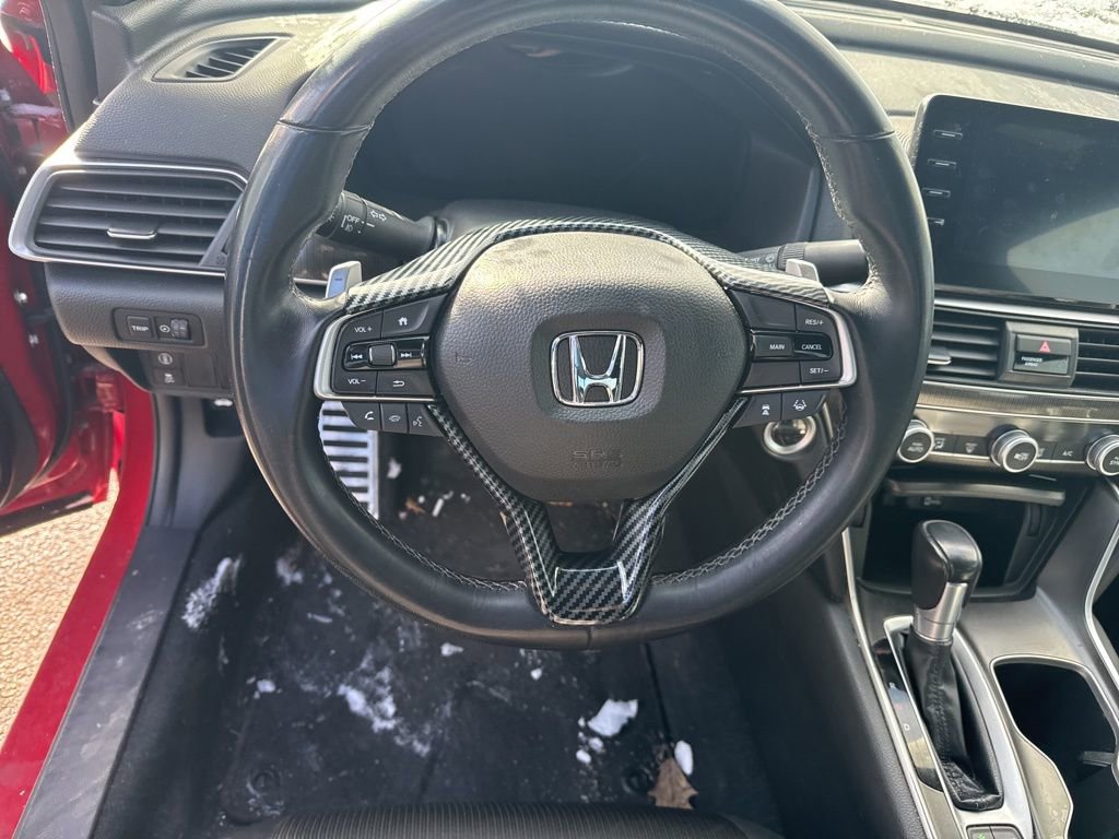 Used 2018 Honda Accord Sport image 10