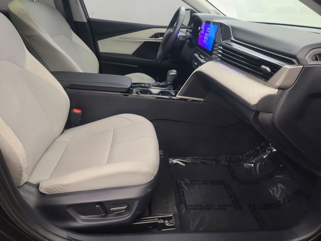 Used 2025 Toyota Camry XSE image 16