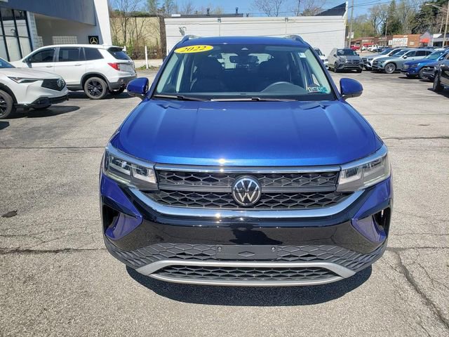 Used 2022 Volkswagen Taos SE image 3
