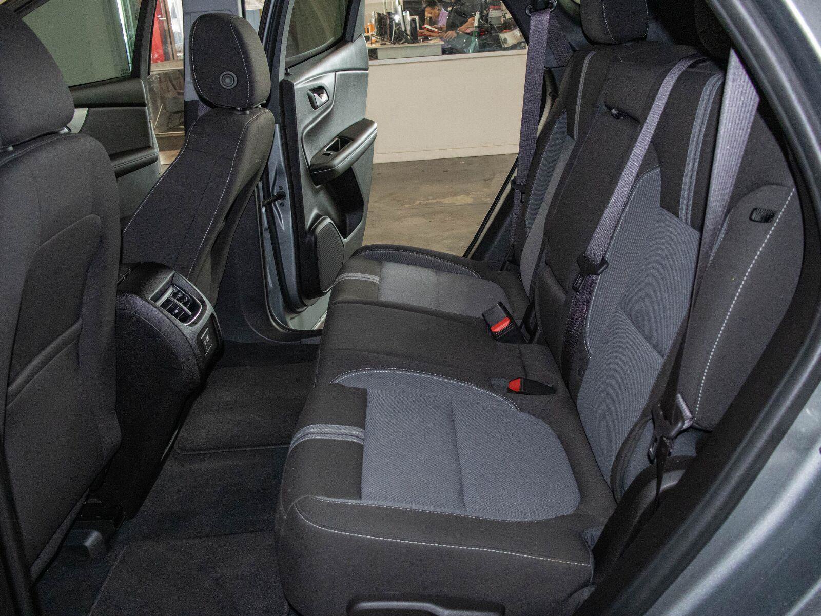 Used 2024 Chevrolet Blazer LT w/ Convenience Package FWD image 13