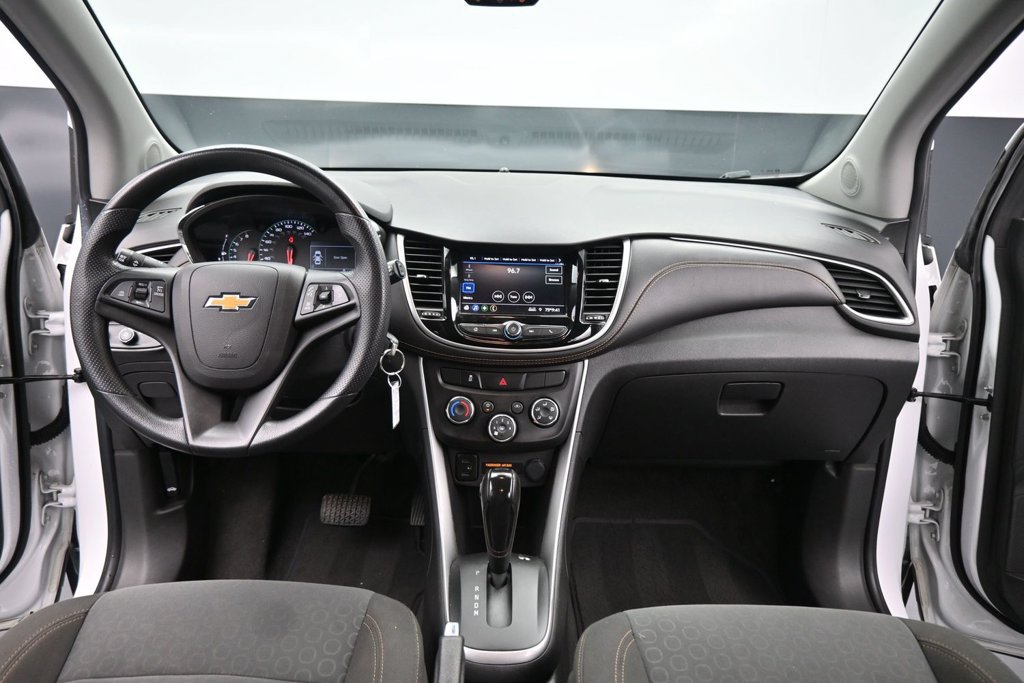Used 2021 Chevrolet Trax LS w/ Tint and Cruise Package FWD image 22