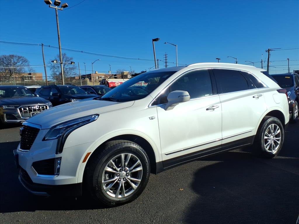 Certified 2022 Cadillac XT5 Premium Luxury image 8