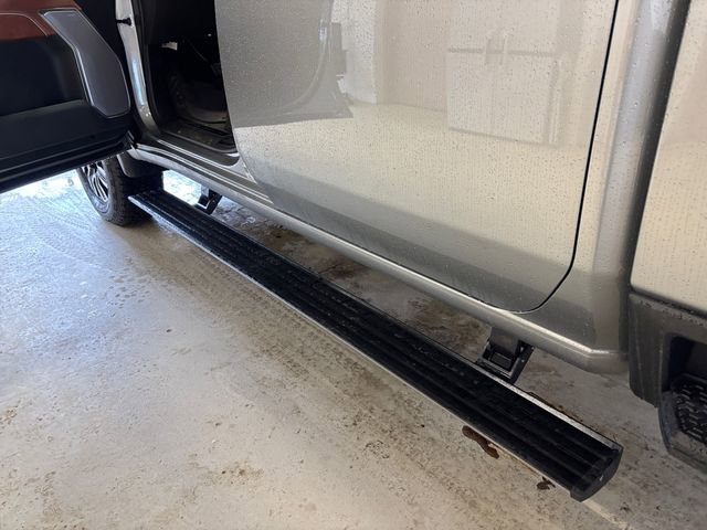 New 2026 GMC Sierra 2500 Denali Ultimate AWD/4WD image 17