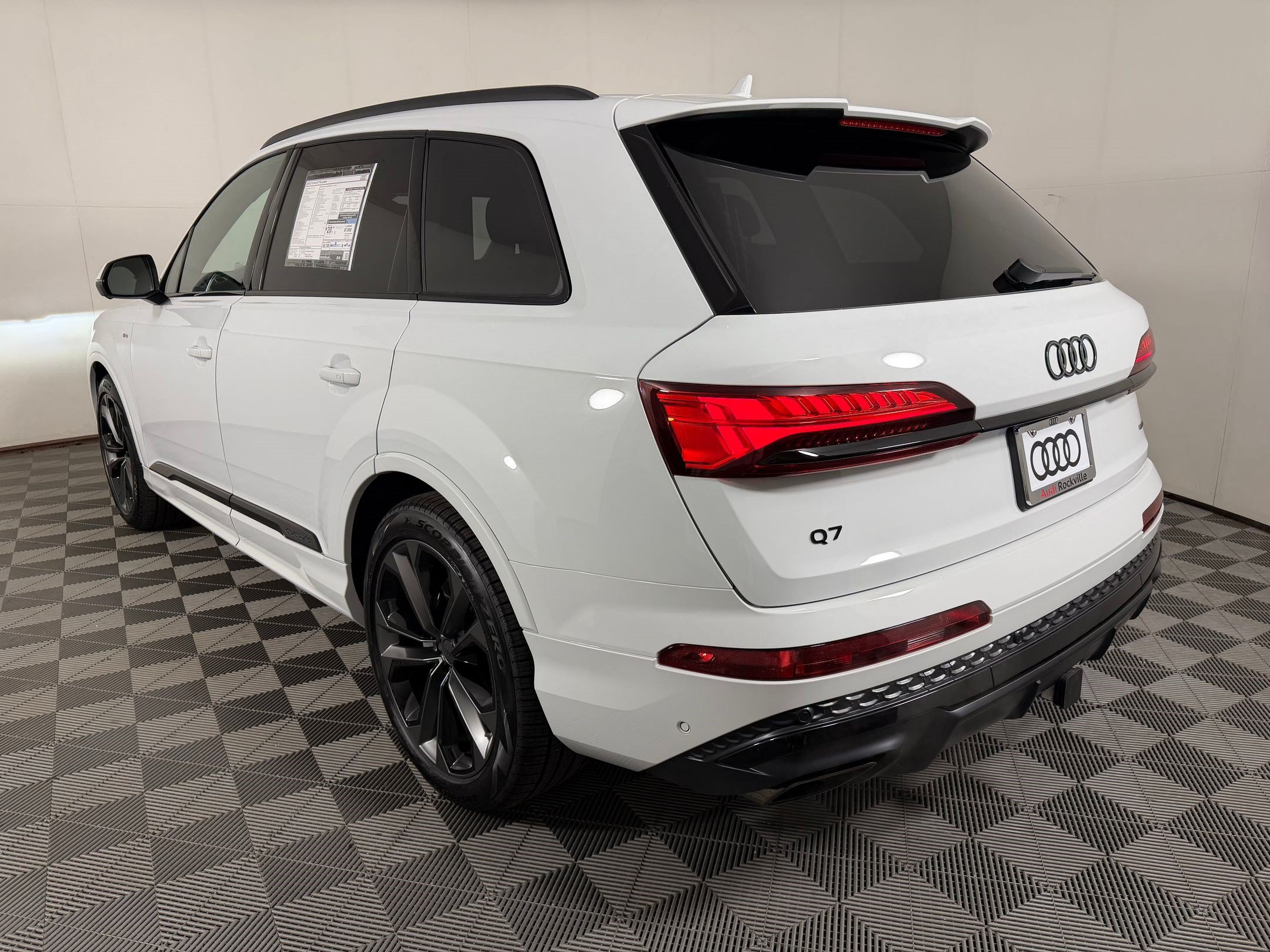 New 2026 Audi Q7 Premium Plus AWD/4WD image 3