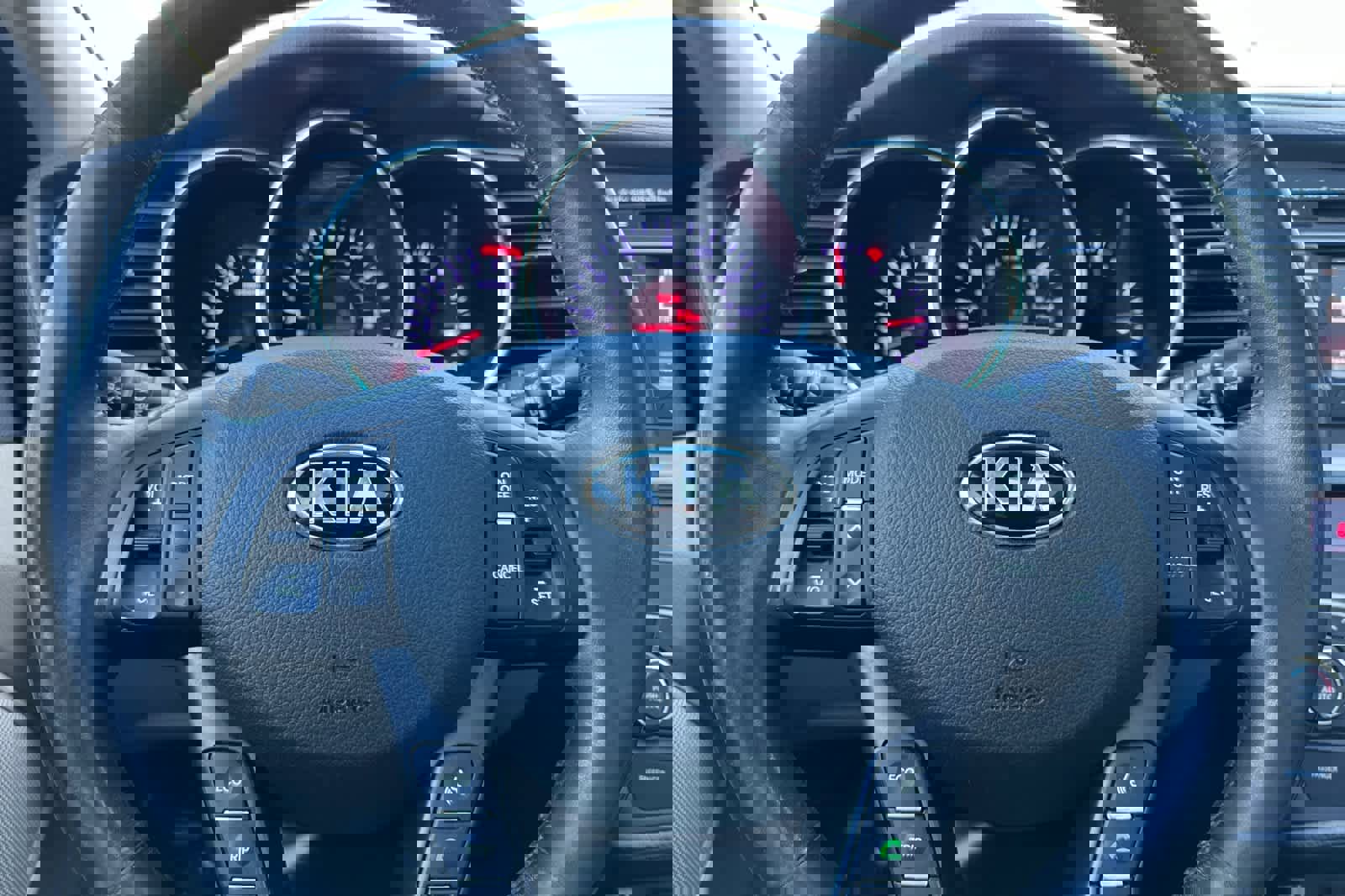 Used 2013 Kia Optima EX w/ Premium Pkg image 25