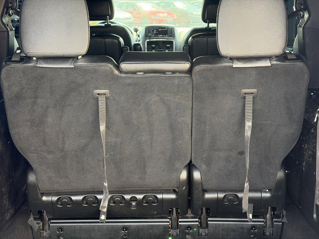 Used 2017 Dodge Grand Caravan GT FWD image 7