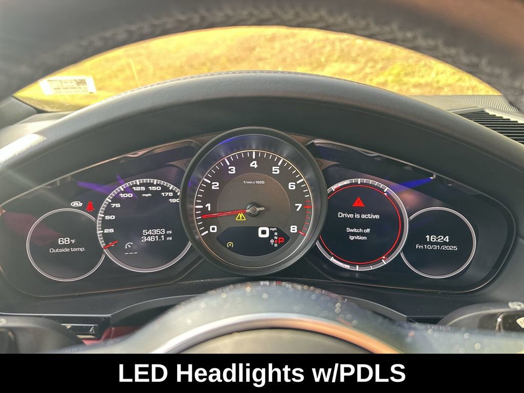 Used 2021 Porsche Cayenne S image 19