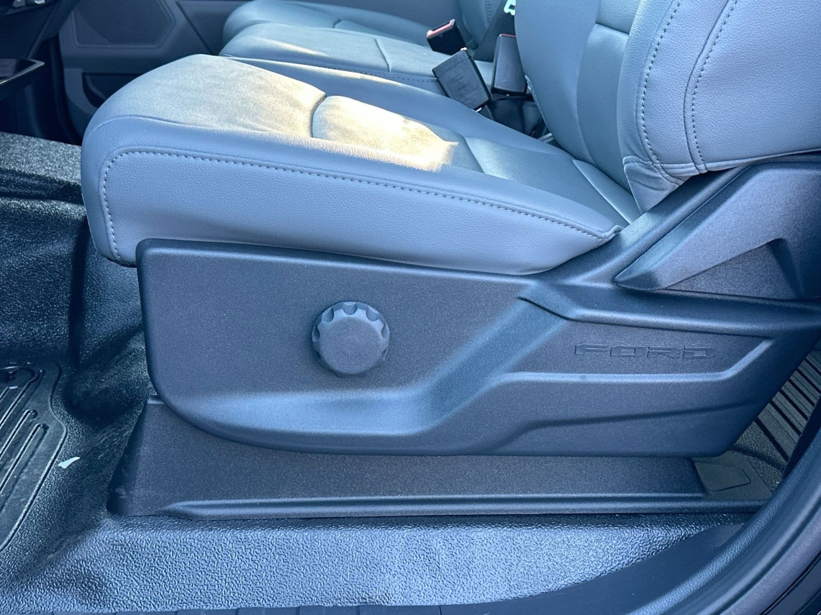 New 2026 Ford F450 XL w/ XL Driver Assist Package image 14