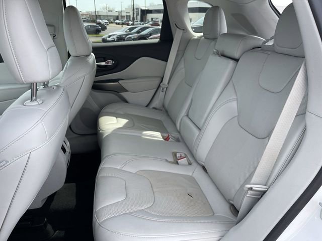 Used 2020 Jeep Cherokee Limited w/ Technology Group AWD/4WD image 22