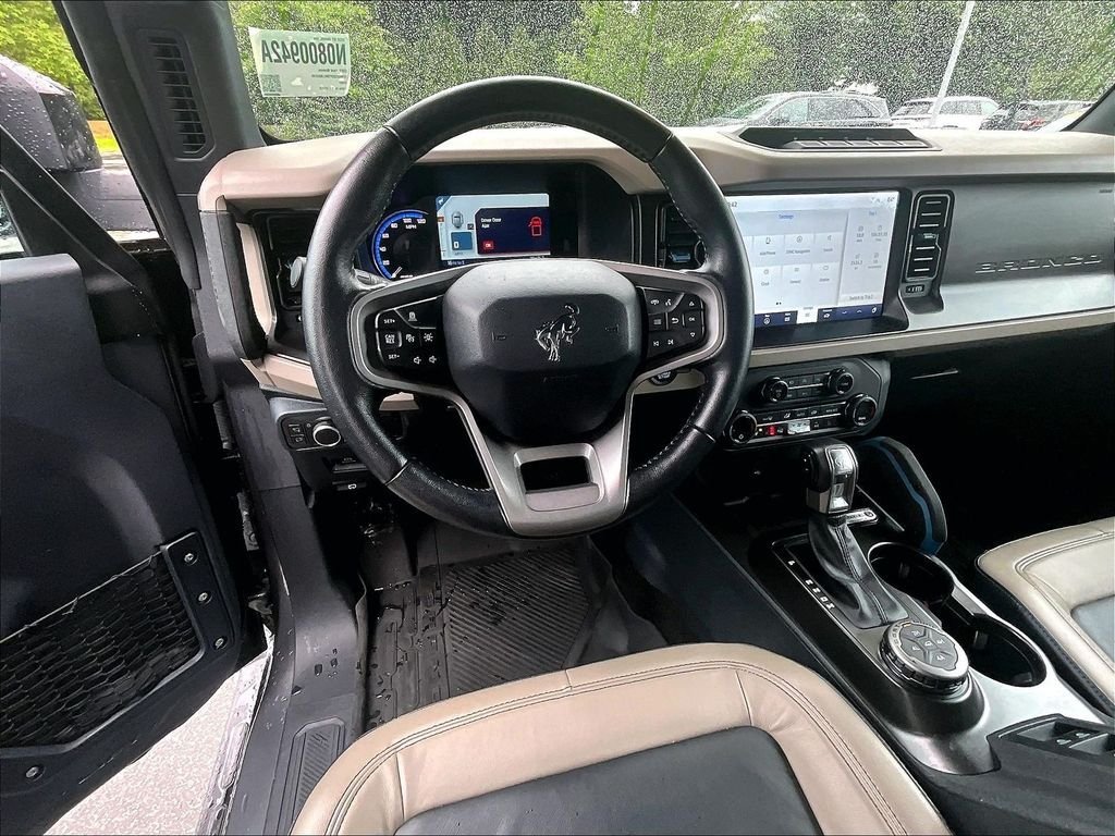 Used 2021 Ford Bronco Wildtrak AWD/4WD image 14