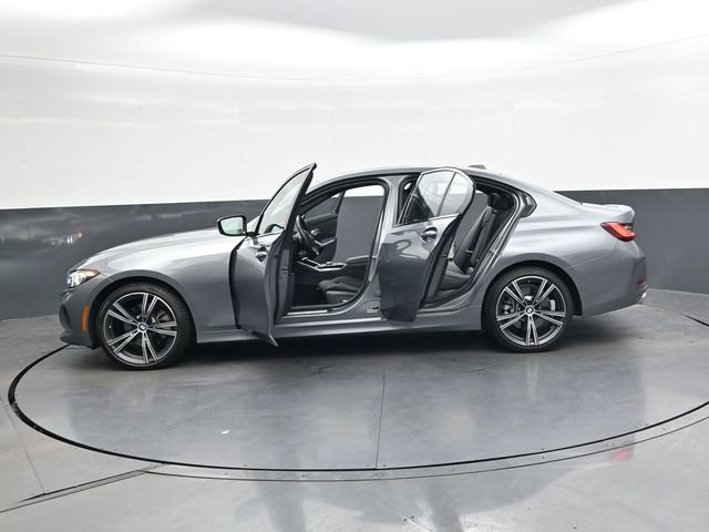 Used 2023 BMW 330i Sedan image 39