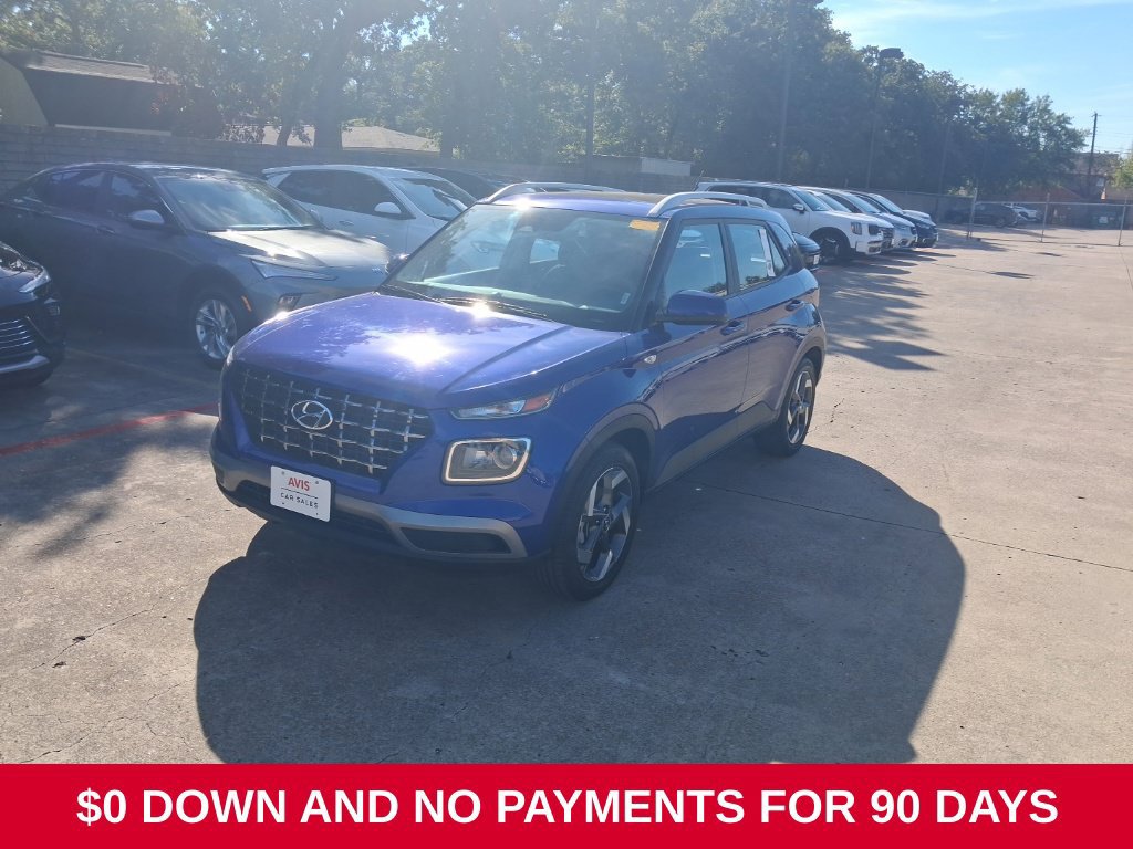 Used 2025 Hyundai Venue SEL FWD image 1