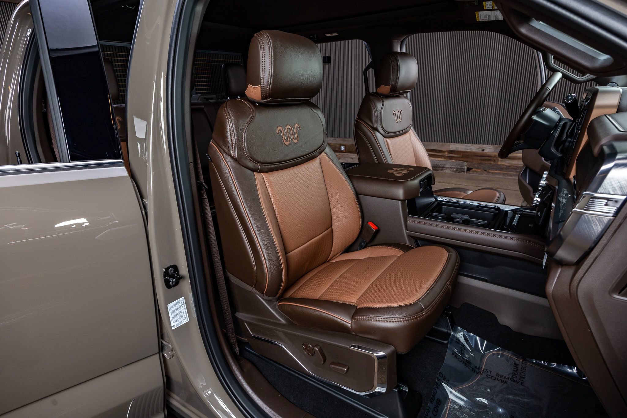 Used 2026 Ford F450 King Ranch w/ Chrome Package image 30