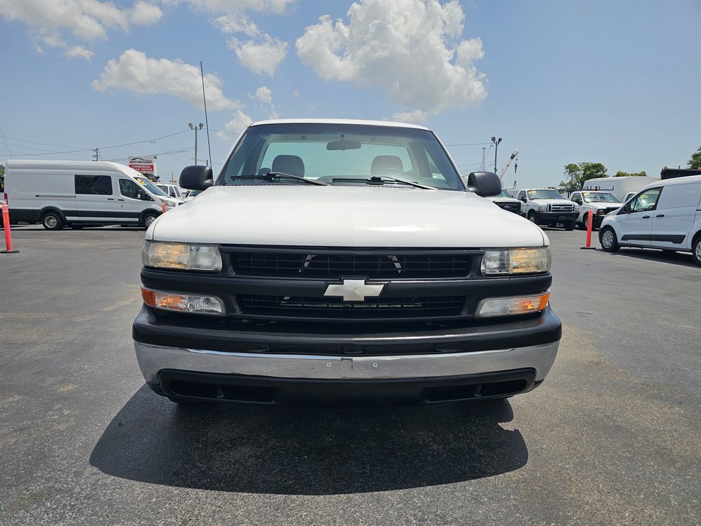 Used 2002 Chevrolet Silverado 1500 2WD Regular Cab image 2