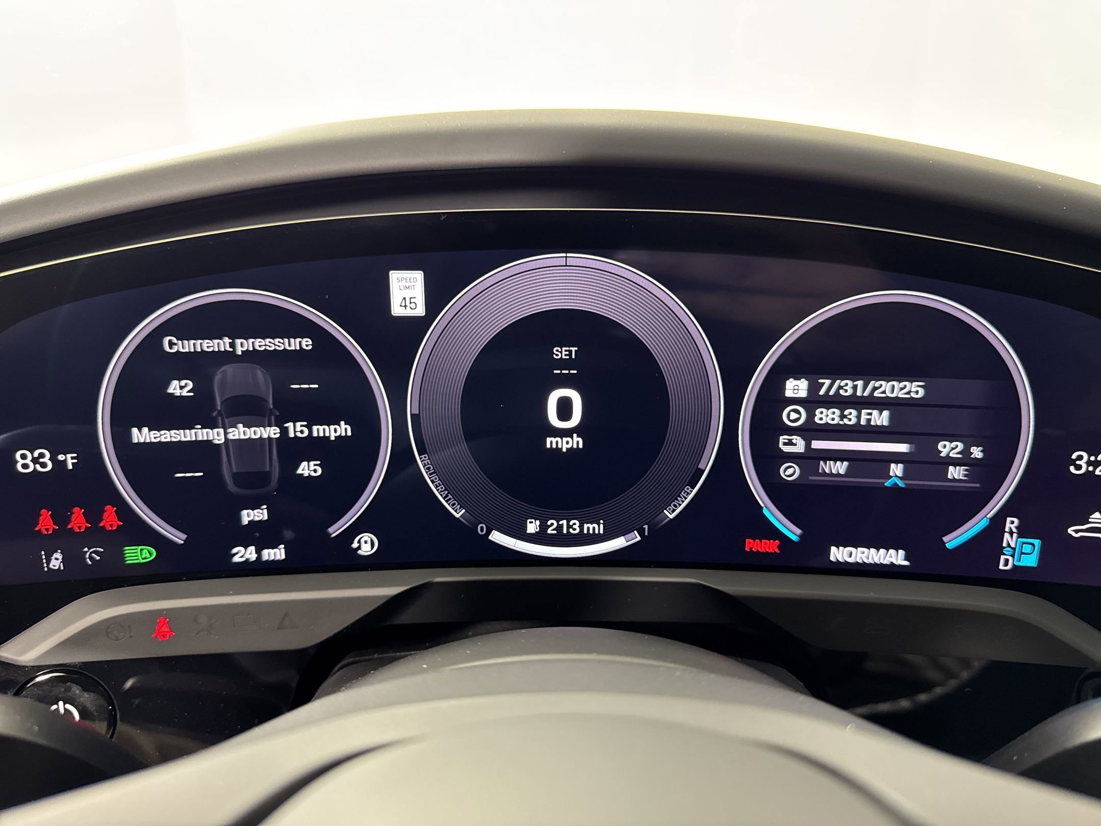 Used 2025 Porsche Taycan 4 Cross Turismo image 20