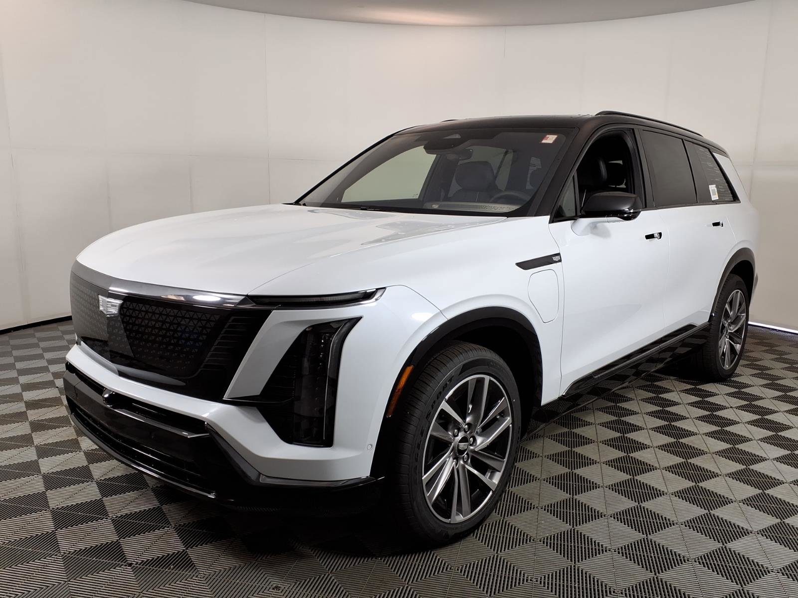 New 2026 Cadillac Vistiq Sport w/ LPO, Floor Liner Package AWD/4WD image 3
