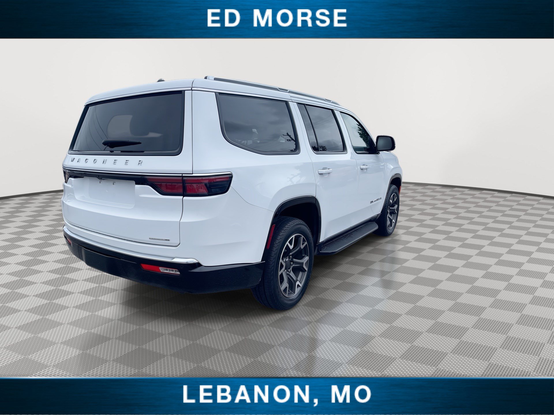 Used 2024 Jeep Wagoneer Series III AWD/4WD image 8