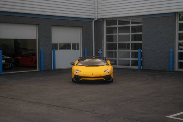 Used 2016 Lamborghini Aventador LP 750-4 Superveloce AWD/4WD image 29