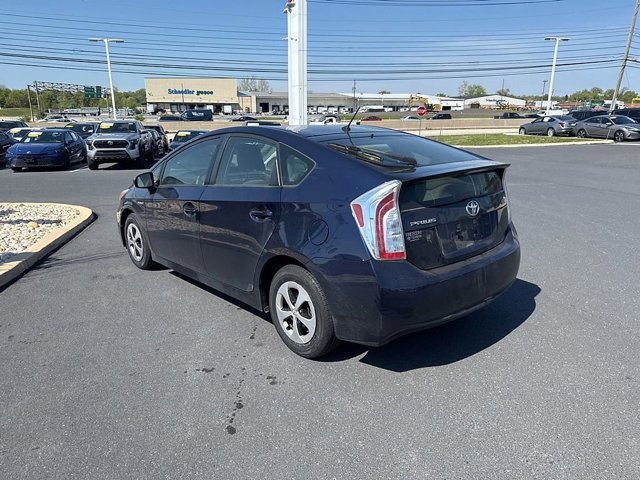 Used 2013 Toyota Prius Two FWD image 5
