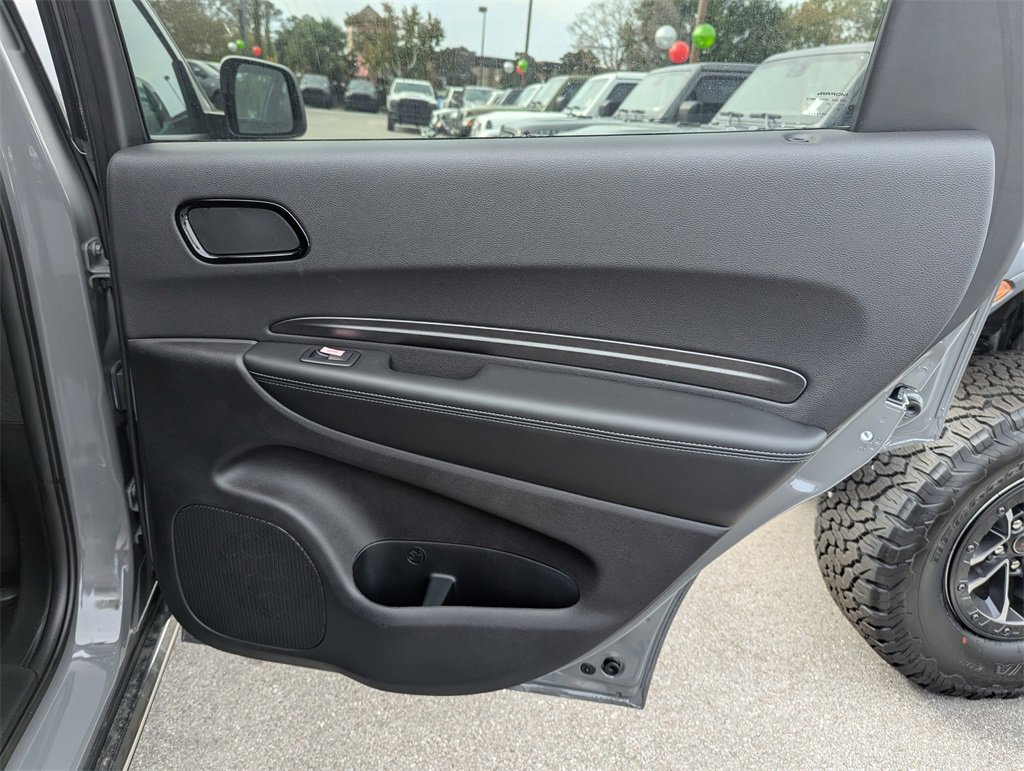 New 2025 Dodge Durango AWD image 30