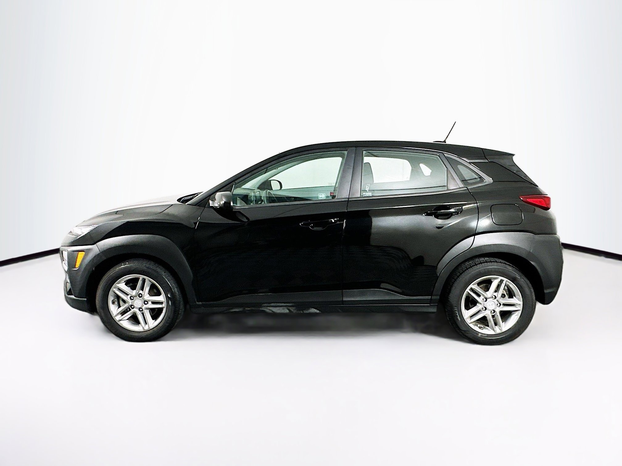 Used 2020 Hyundai Kona SE FWD image 4
