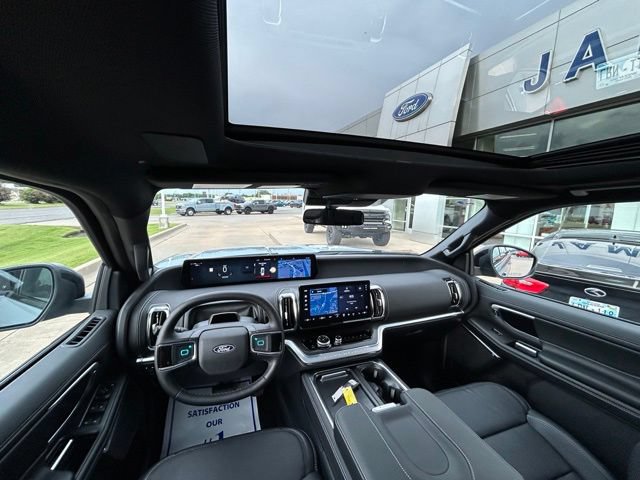 New 2027 Ford Expedition Max Platinum w/ Stealth Appearance Package AWD/4WD image 14