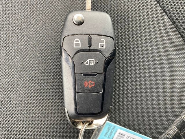 Used 2020 Ford Transit 250 Medium Roof w/ Load Area Protection Package RWD image 20
