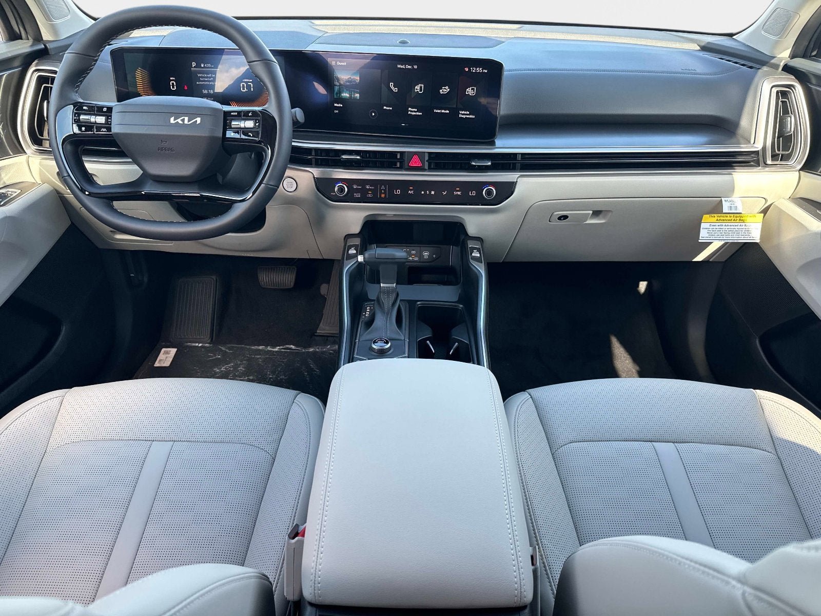 New 2026 Kia Sorento S w/ S Panoramic Sunroof Package FWD image 12