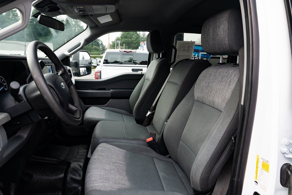 Used 2024 Ford F350 XLT image 17