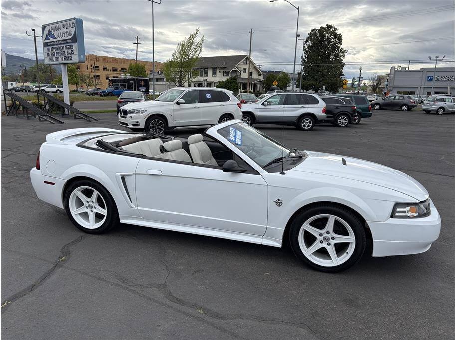 Used 1999 Ford Mustang GT RWD image 9
