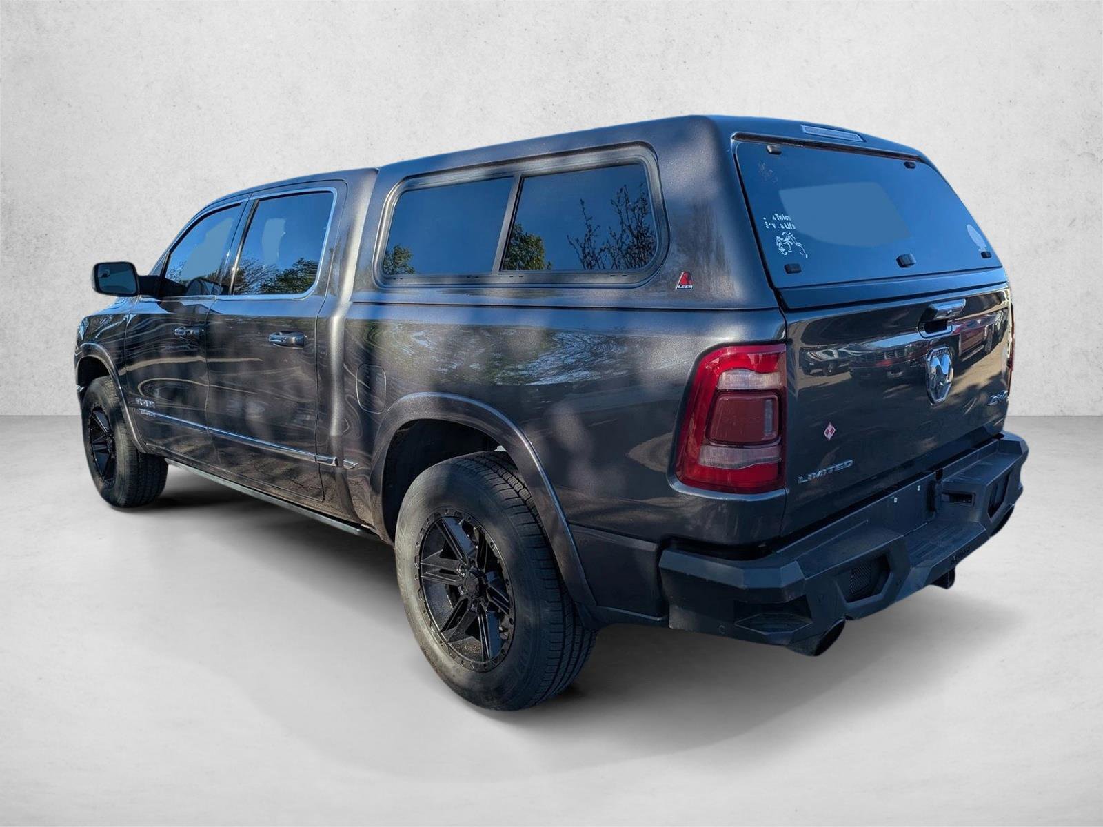 Used 2019 RAM 1500 Limited AWD/4WD image 7