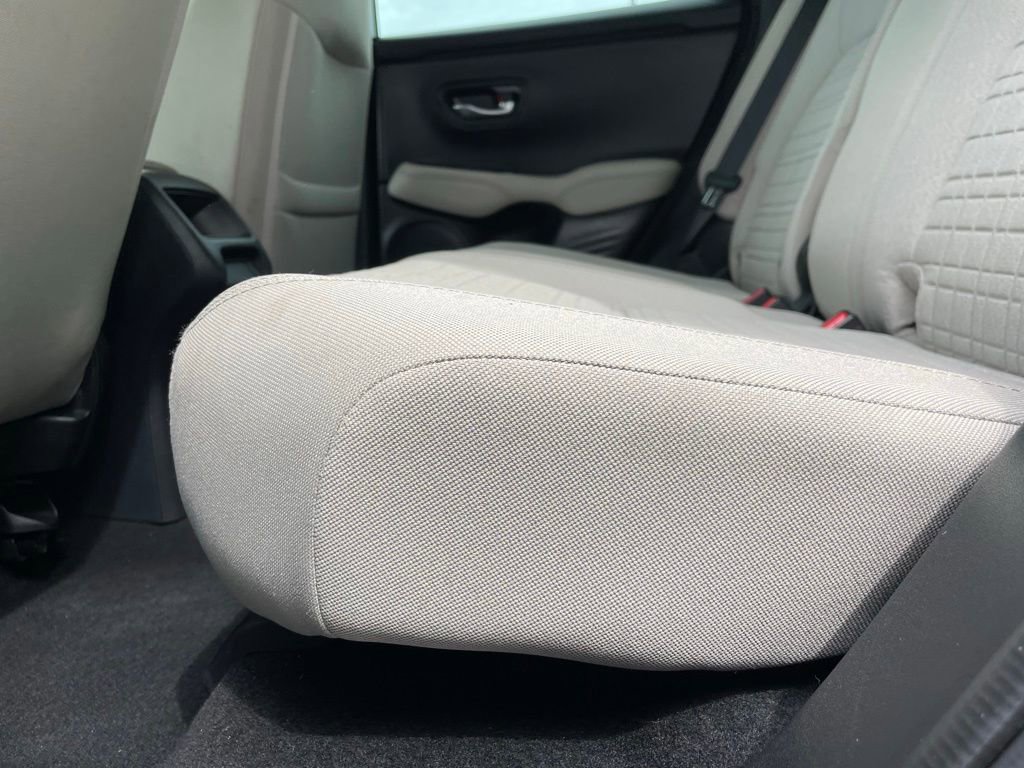 Certified 2025 Honda HR-V LX image 39
