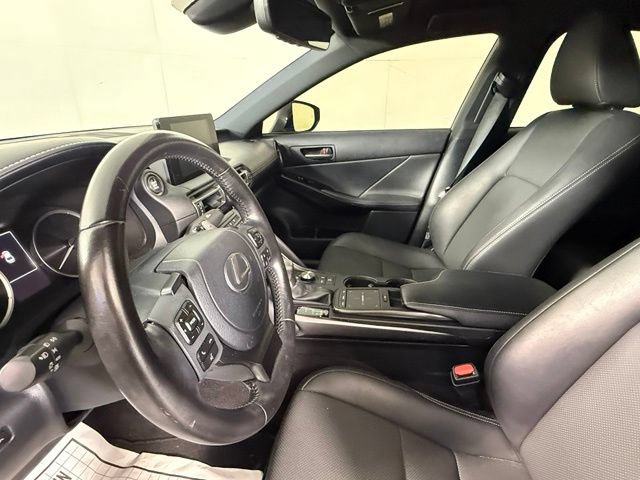 Used 2021 Lexus IS 300 w/ Accessory Package RWD image 17