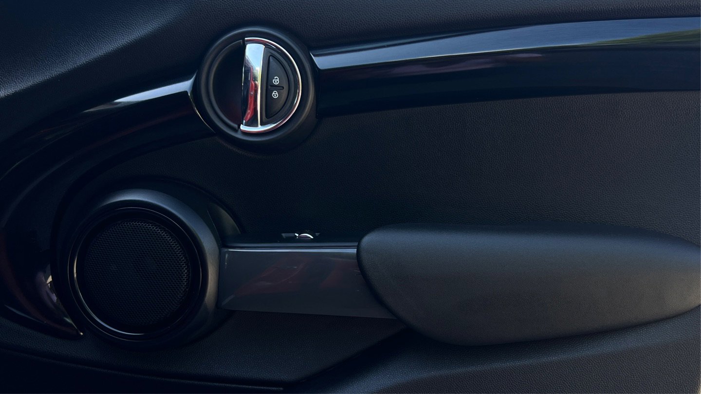 Used 2021 MINI Cooper S FWD image 44