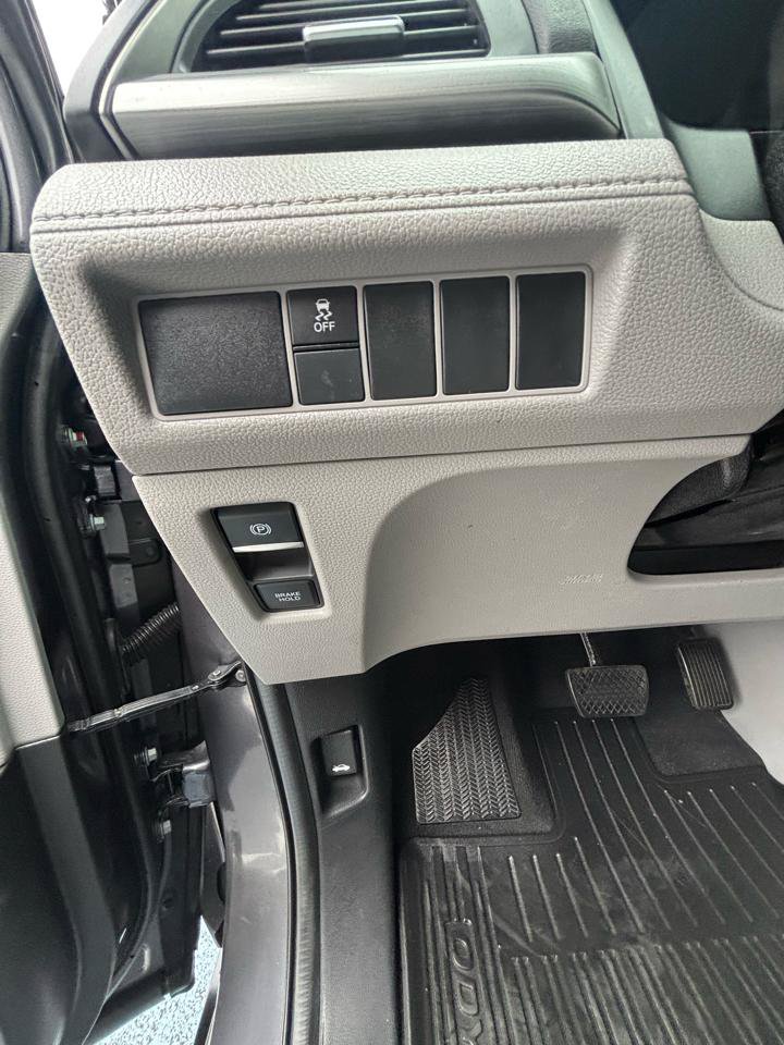 Used 2020 Honda Odyssey LX image 7