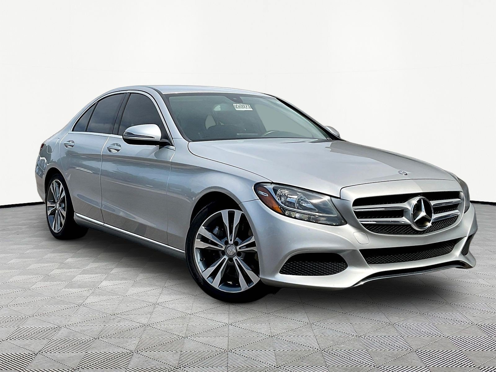 Used 2016 Mercedes-Benz C 300 Sedan image 3