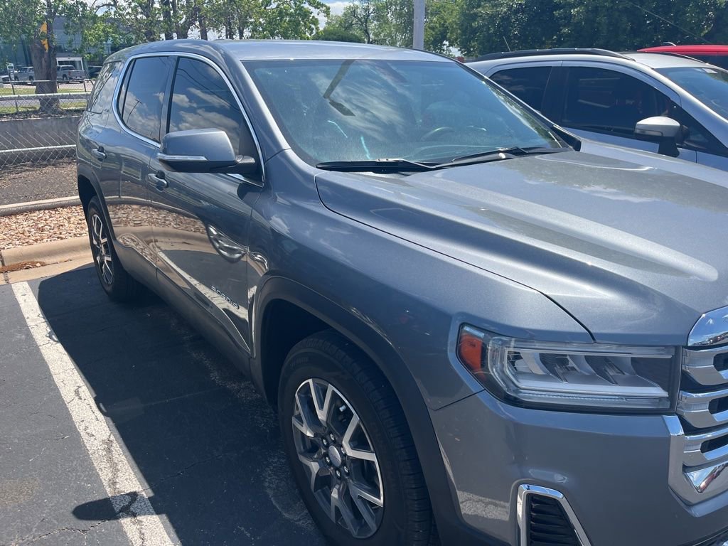 Used 2021 GMC Acadia SLE image 3