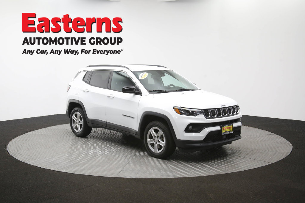 Used 2024 Jeep Compass Latitude AWD/4WD image 48