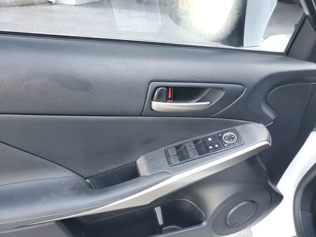 Used 2019 Lexus IS 300 F Sport w/ F Sport Package RWD image 18