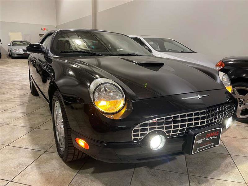 Used 2002 Ford Thunderbird image 3