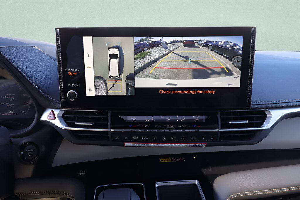 New 2026 Toyota Sienna Platinum AWD/4WD image 12