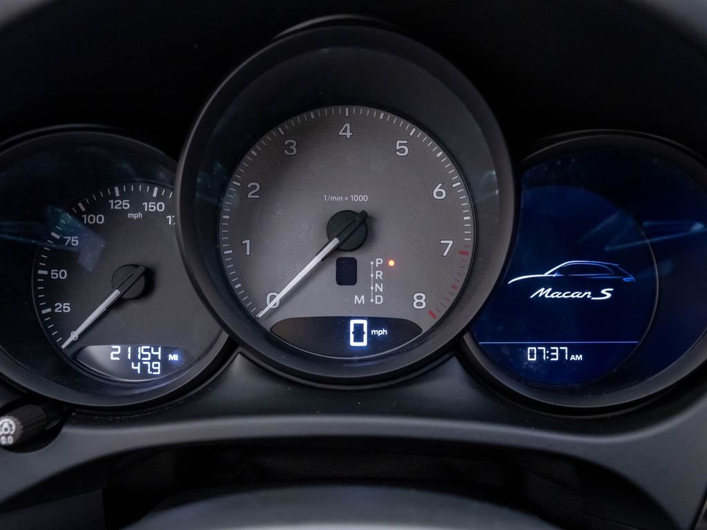 Used 2022 Porsche Macan S image 22