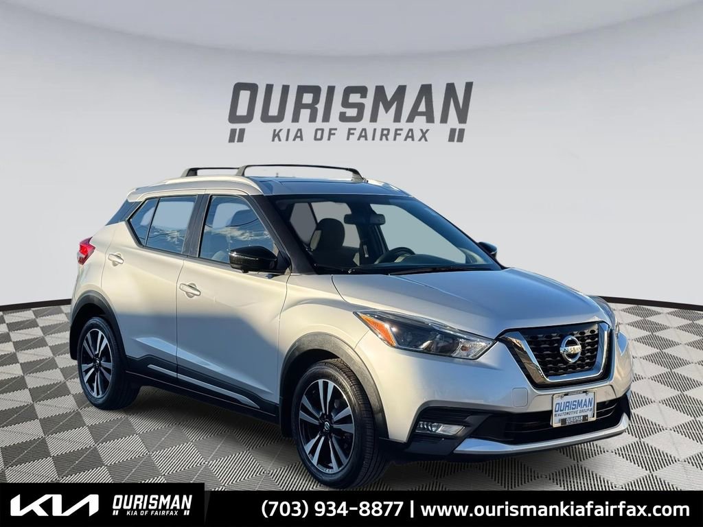 Used 2019 Nissan Kicks SR w/ Exterior Package image 6