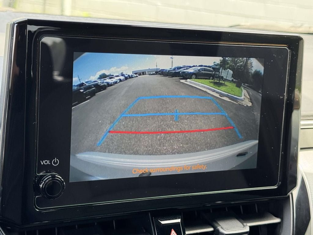 Used 2024 Toyota Corolla SE FWD image 4