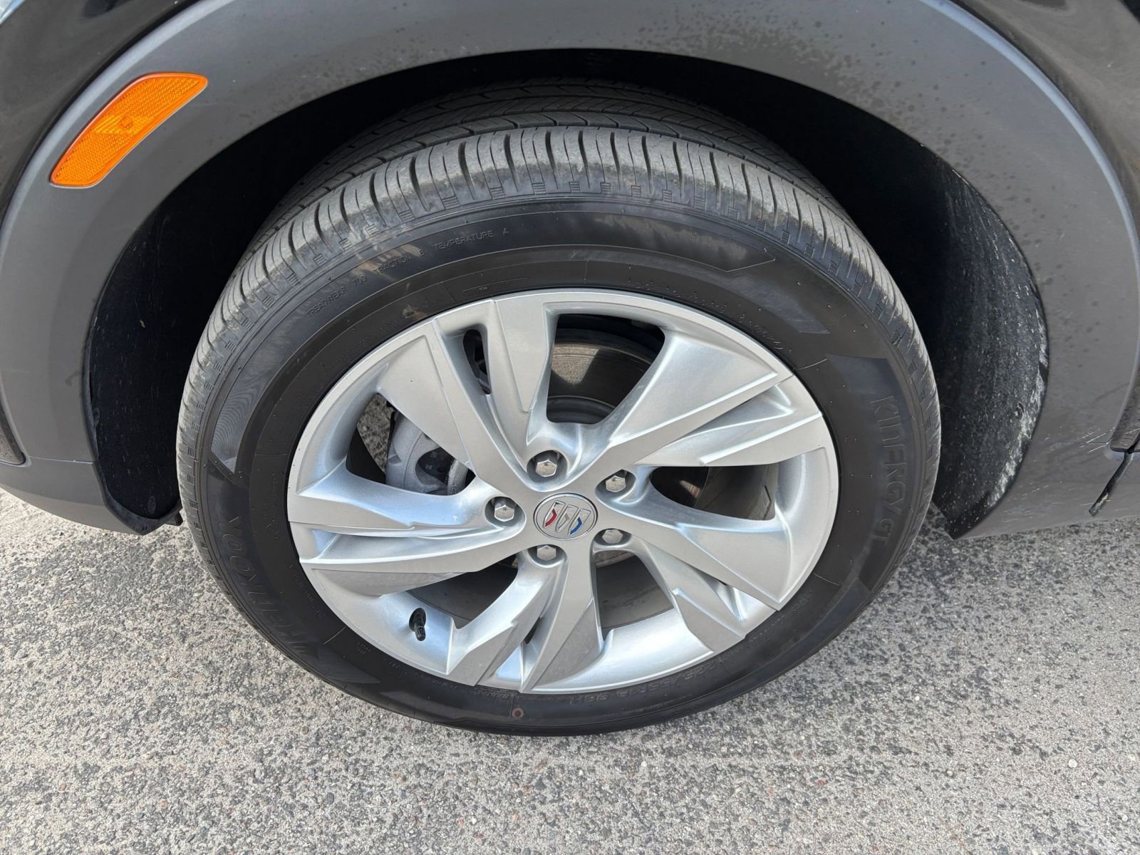 Used 2025 Buick Encore GX Preferred FWD image 29