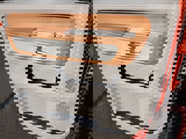 New 2025 Volkswagen ID. Buzz Pro S Plus image 21