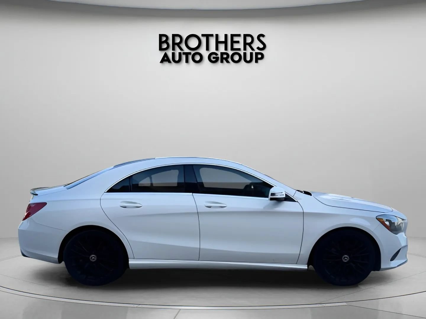 Used 2017 Mercedes-Benz CLA 250 image 11