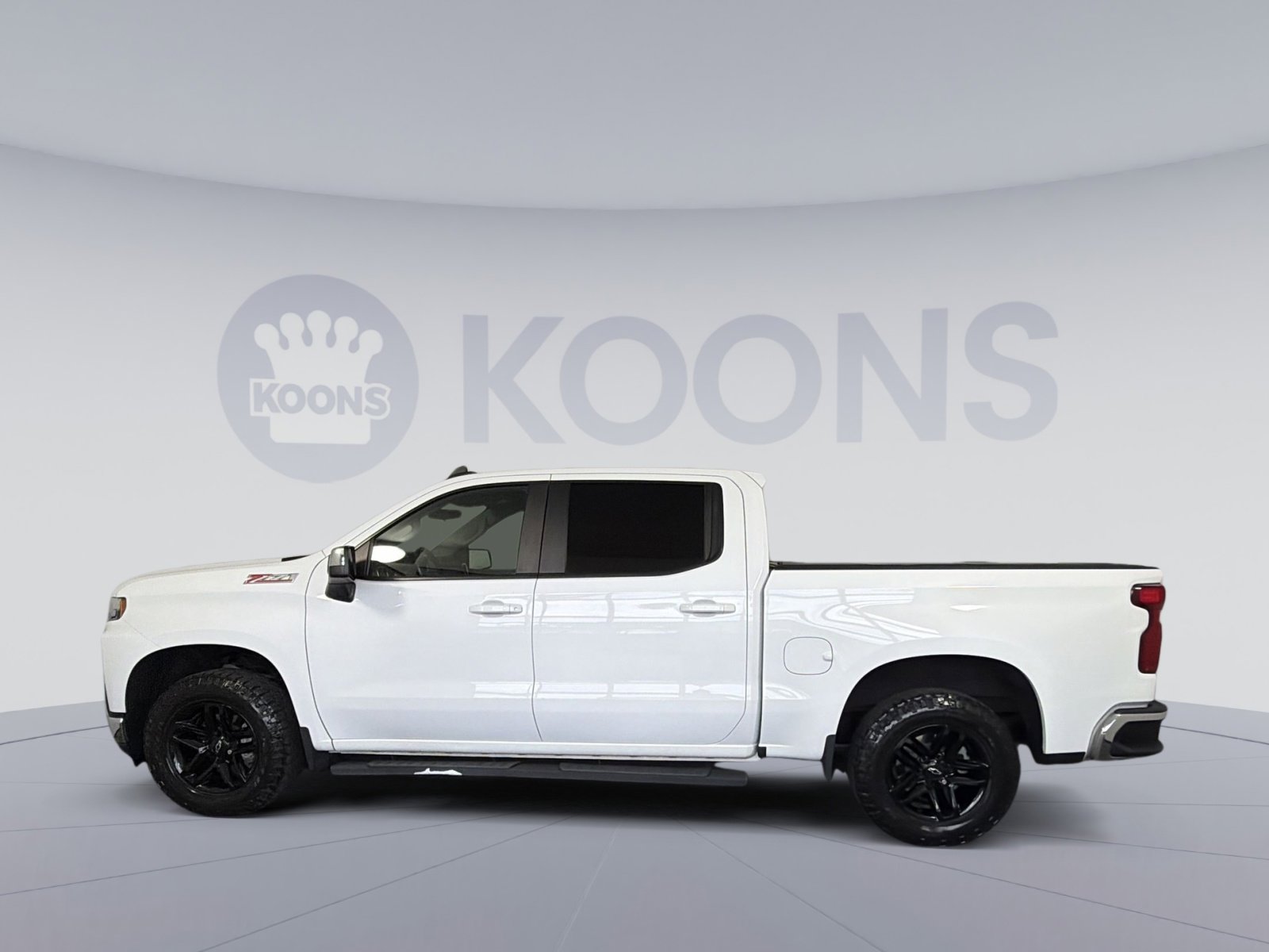 Used 2021 Chevrolet Silverado 1500 LT w/ All Star Edition Plus image 2