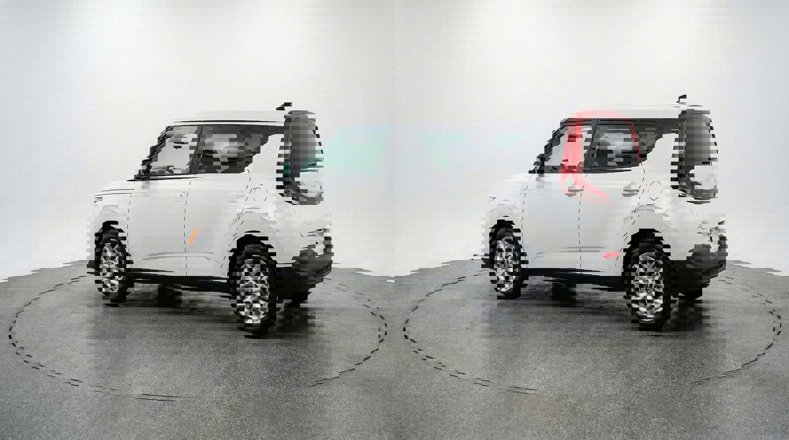 Used 2025 Kia Soul LX w/ LX Technology Package image 5