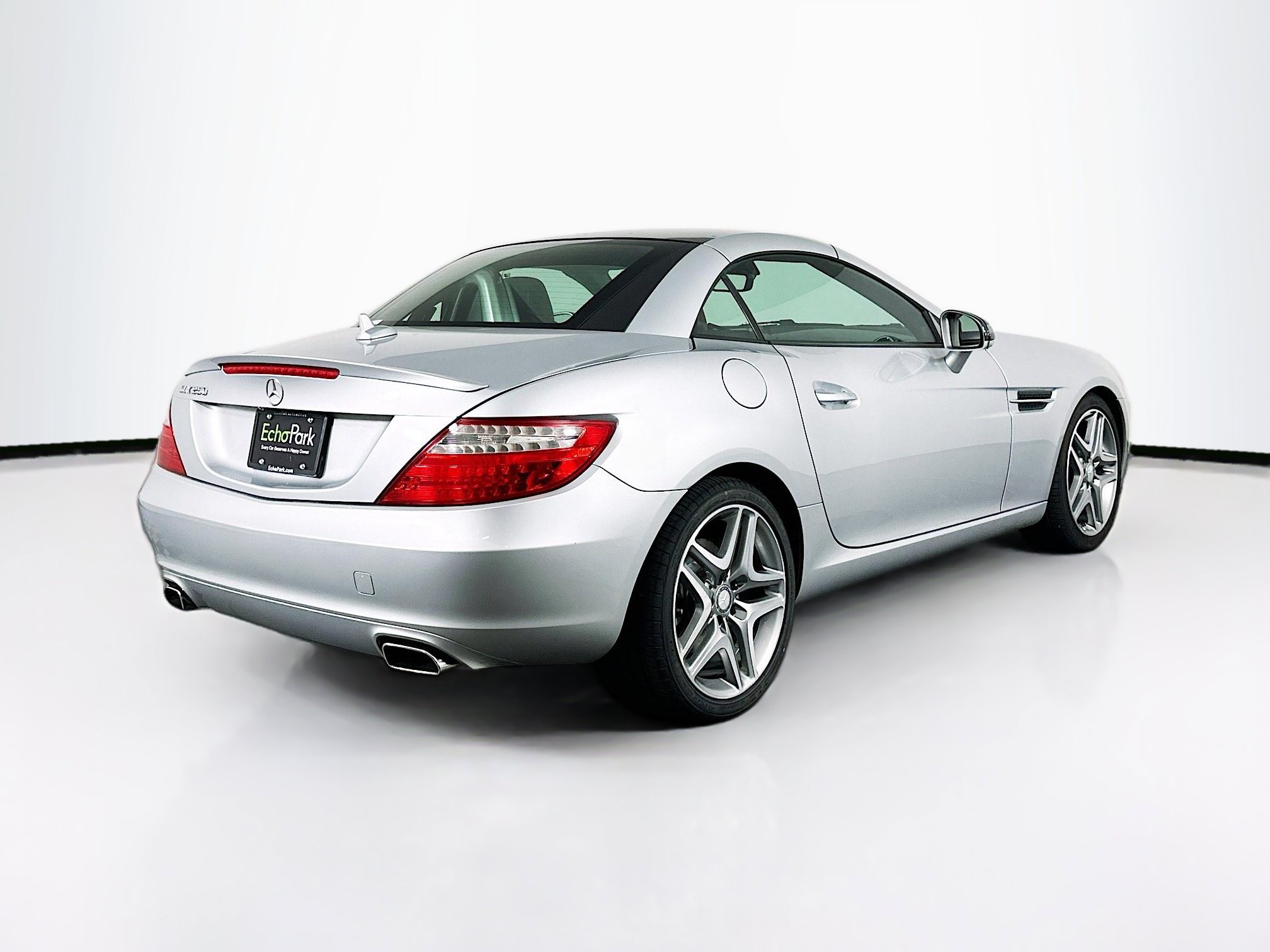 Used 2015 Mercedes-Benz SLK 250 image 9